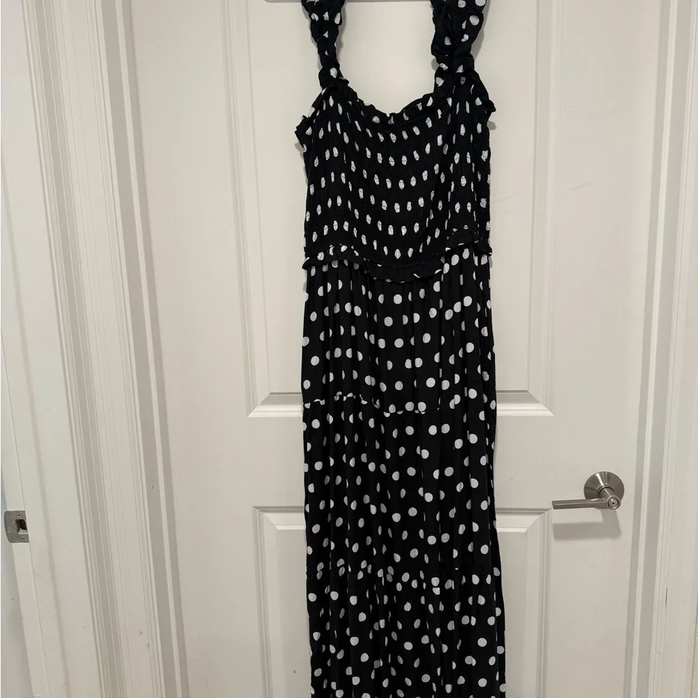 Smocked Polka Dot Maxi Dress NWT - Picture 4 of 6